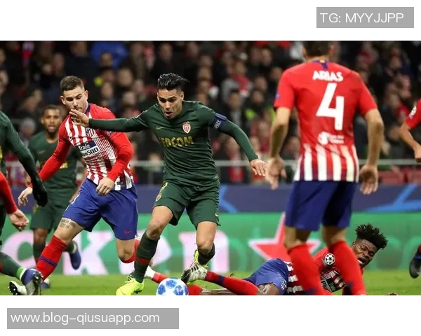 本菲卡对那不勒斯卢卡租借和买断费用表示不满